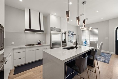 High rise convenience and amenities with the privacy and on Grapevine Golf Course in Texas - for sale on GolfHomes.com, golf home, golf lot