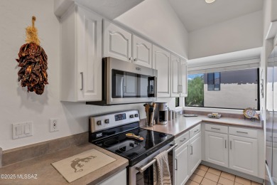 Move-in Ready Luxury Condo in Prestigious La Paloma Country Club on La Paloma Country Club - Ridge in Arizona - for sale on GolfHomes.com, golf home, golf lot