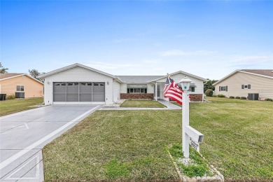 NEW ROOF (2023), NEW HVAC (2016)! Located in the Desirable 55+ on The Links of Spruce Creek in Florida - for sale on GolfHomes.com, golf home, golf lot
