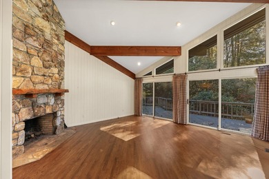 Enjoy the huge decks and flat yard from this well maintained 3- on Highlands Country Club in North Carolina - for sale on GolfHomes.com, golf home, golf lot