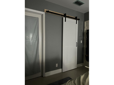 Beautiful and updated 2BR/1.5BA villa with 1-car garage anda NEW on Colony West Country Club in Florida - for sale on GolfHomes.com, golf home, golf lot