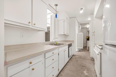 The stunning timeless architecture of these condominiums on Belvedere Golf Club in Arkansas - for sale on GolfHomes.com, golf home, golf lot