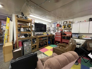 Looking for a home with low maintenance, no restrictions, close on  in Kentucky - for sale on GolfHomes.com, golf home, golf lot