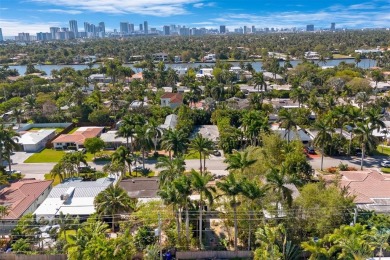 Meticulously kept home. Lovingly cared for by same owner for 28 on Hollywood Beach Golf and Country Club in Florida - for sale on GolfHomes.com, golf home, golf lot