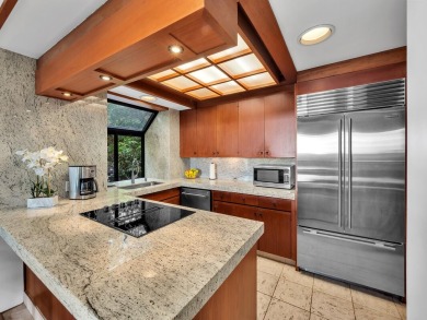 FABULOUS LISTING PRICE AND A MOTIVATED SELLER FOR A QUICK on Mauna Lani Resort Golf Course in Hawaii - for sale on GolfHomes.com, golf home, golf lot