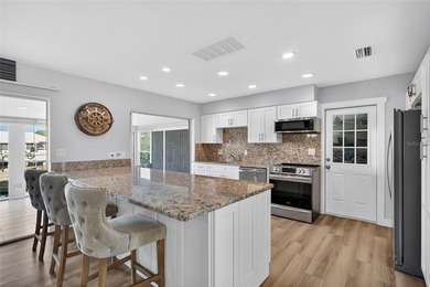 PUNTA GORDA ISLES! PRICED TO SELL 2-BEDROOM, 2-BATH HOME, 2-CAR on Saint Andrews South Golf Club in Florida - for sale on GolfHomes.com, golf home, golf lot