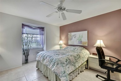 Welcome to this bright and spacious Oakmont villa located in the on Timber Pines Golf Course in Florida - for sale on GolfHomes.com, golf home, golf lot