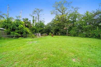 Beautiful spacious Home for sale. Home recently reduced to on Saint Josephs Bay Country Club in Florida - for sale on GolfHomes.com, golf home, golf lot