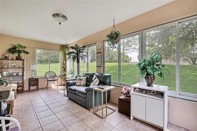 Welcome to this bright and spacious Oakmont villa located in the on Timber Pines Golf Course in Florida - for sale on GolfHomes.com, golf home, golf lot