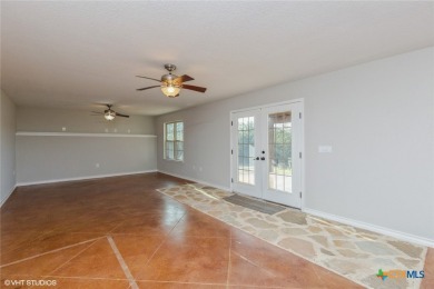 UPDATED AND MOVE IN READY!! Do you enjoy boating, swimming on Canyon Lake Golf Club in Texas - for sale on GolfHomes.com, golf home, golf lot