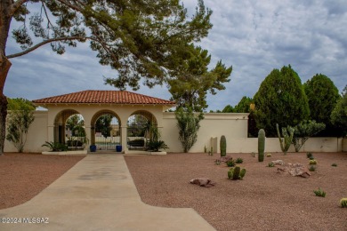 Owned Solar system!! Beautiful End Unit Townhome with upgrades on Omni Tucson National Golf Resort and Spa - Sonoran in Arizona - for sale on GolfHomes.com, golf home, golf lot