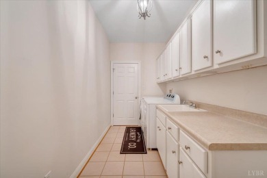 Beautiful one-level home in sought after Somerset Meadows on London Downs Golf Club in Virginia - for sale on GolfHomes.com, golf home, golf lot