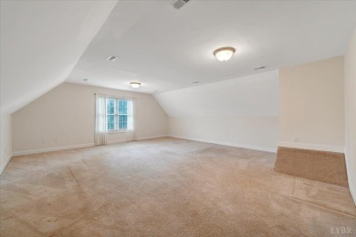 Beautiful one-level home in sought after Somerset Meadows on London Downs Golf Club in Virginia - for sale on GolfHomes.com, golf home, golf lot