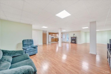 Beautiful one-level home in sought after Somerset Meadows on London Downs Golf Club in Virginia - for sale on GolfHomes.com, golf home, golf lot