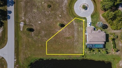 Nice WATERFRONT LOT situated in the DEED RESTRICTED community of on Rotonda Golf and Country Club The Links Course in Florida - for sale on GolfHomes.com, golf home, golf lot