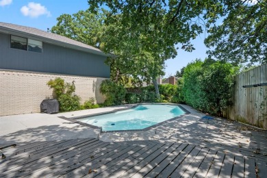 Don't miss this beautiful home in a classic North Arlington on Rolling Hills Country Club in Texas - for sale on GolfHomes.com, golf home, golf lot