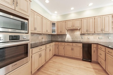 This 4bd 3.5ba home is designed for both comfortable daily on Woodside Plantation Country Club in South Carolina - for sale on GolfHomes.com, golf home, golf lot