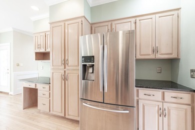 This 4bd 3.5ba home is designed for both comfortable daily on Woodside Plantation Country Club in South Carolina - for sale on GolfHomes.com, golf home, golf lot