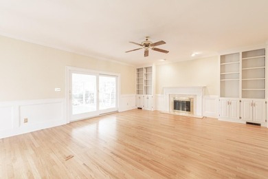 This 4bd 3.5ba home is designed for both comfortable daily on Woodside Plantation Country Club in South Carolina - for sale on GolfHomes.com, golf home, golf lot