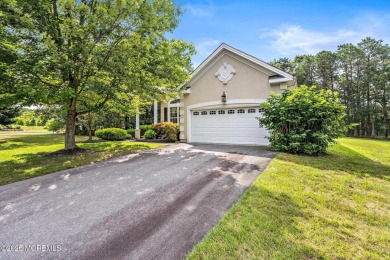 Step into this well maintained 2-bedroom, 2-bath residence on Sea Oaks Golf Club in New Jersey - for sale on GolfHomes.com, golf home, golf lot