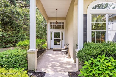 Step into this well maintained 2-bedroom, 2-bath residence on Sea Oaks Golf Club in New Jersey - for sale on GolfHomes.com, golf home, golf lot