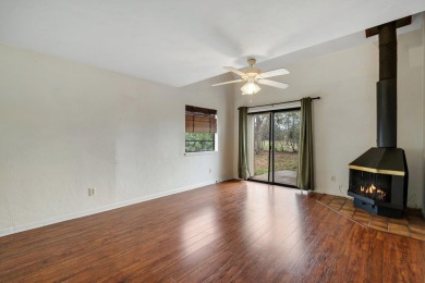 BRAND NEW ROOF AND A GREAT PRICE REDUCTION ON THIS Well-built 4 on Hilaman Park Golf Course in Florida - for sale on GolfHomes.com, golf home, golf lot