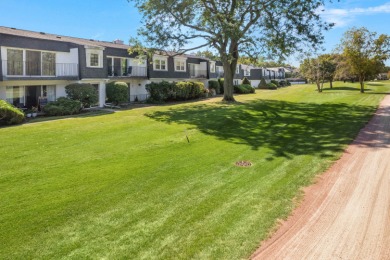 Almost never available - first floor ranch condo with GOLF on Cress Creek Country Club in Illinois - for sale on GolfHomes.com, golf home, golf lot