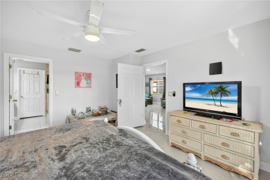 Beautiful 3 bedroom, 2 bathroom villa in a gated community with on Copperhead Golf Club in Florida - for sale on GolfHomes.com, golf home, golf lot