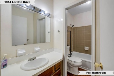 BRAND NEW ROOF AND A GREAT PRICE REDUCTION ON THIS Well-built 4 on Hilaman Park Golf Course in Florida - for sale on GolfHomes.com, golf home, golf lot
