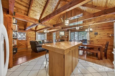 Beautiful 1,244 sq. ft. log home offering 2 bed/1 bath, with on Terrace Lakes Golf Resort in ID - for sale on GolfHomes.com, golf home, golf lot