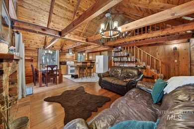 Beautiful 1,244 sq. ft. log home offering 2 bed/1 bath, with on Terrace Lakes Golf Resort in ID - for sale on GolfHomes.com, golf home, golf lot