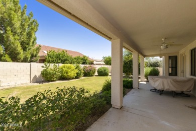 Immaculately cared for 4BR, 2.5BA home within walking distance on Oakwood Golf Club  in Arizona - for sale on GolfHomes.com, golf home, golf lot