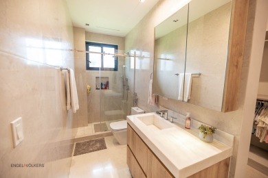 Luxury & Golf all in one place

Island Estate is the most on  in  - for sale on GolfHomes.com, golf home, golf lot