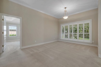 This beautifully landscaped 4-bedroom, 3-bath is an all-brick on The Golf Club At Summerbrooke in Florida - for sale on GolfHomes.com, golf home, golf lot