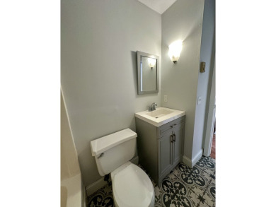 Welcome to this well-maintained 2-bedroom, 1.5-bathroom on Western Hills Golf Course in Connecticut - for sale on GolfHomes.com, golf home, golf lot