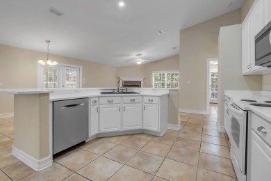 This beautifully landscaped 4-bedroom, 3-bath is an all-brick on The Golf Club At Summerbrooke in Florida - for sale on GolfHomes.com, golf home, golf lot