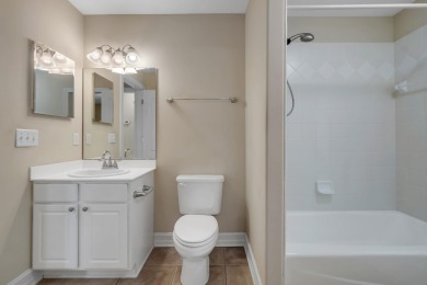 This beautifully landscaped 4-bedroom, 3-bath is an all-brick on The Golf Club At Summerbrooke in Florida - for sale on GolfHomes.com, golf home, golf lot