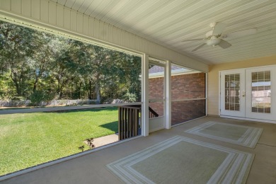 This beautifully landscaped 4-bedroom, 3-bath is an all-brick on The Golf Club At Summerbrooke in Florida - for sale on GolfHomes.com, golf home, golf lot