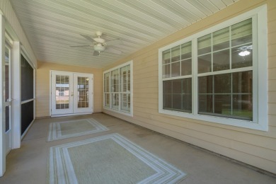 This beautifully landscaped 4-bedroom, 3-bath is an all-brick on The Golf Club At Summerbrooke in Florida - for sale on GolfHomes.com, golf home, golf lot