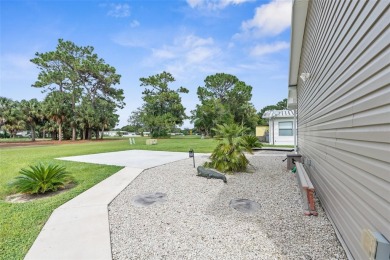 Welcome to this STUNNING and spacious open floor plan home on Brookridge Country Club in Florida - for sale on GolfHomes.com, golf home, golf lot