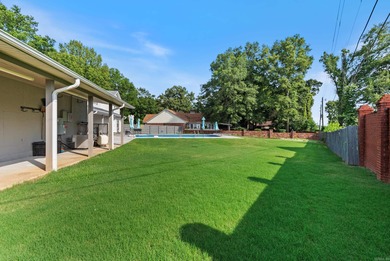 Seller is open to selling the home with OR without the solar on The Course at River Oaks in Arkansas - for sale on GolfHomes.com, golf home, golf lot
