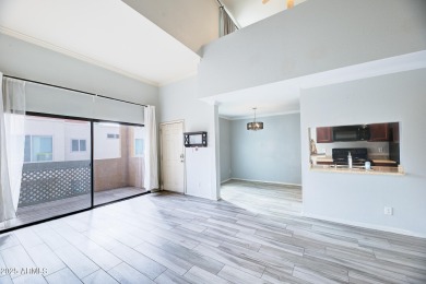 Upgraded 2-bedroom, 1-bath loft-style condo in a prime Old Town on Continental Golf Course in Arizona - for sale on GolfHomes.com, golf home, golf lot