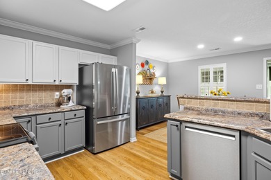 This beautiful, single-level, two-bedroom, two-bath end-unit on Knoxville Golf Course in Tennessee - for sale on GolfHomes.com, golf home, golf lot