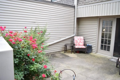 Beautiful Condo Across from the Condo Owners Private Pool!  This on Indian Hills Country Club in Arkansas - for sale on GolfHomes.com, golf home, golf lot