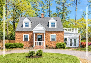 Welcome to this renovated brick cottage nestled in the heart of on Forest Hills Golf Club in Georgia - for sale on GolfHomes.com, golf home, golf lot