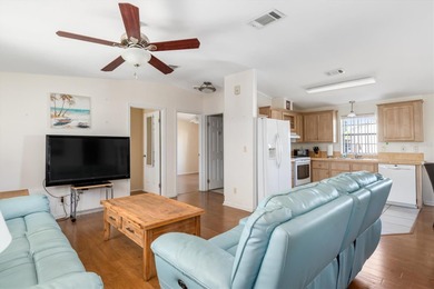 This beautifully maintained 2006 3-bedroom, 2-bath, 1 car on Kings Gate Golf Club in Florida - for sale on GolfHomes.com, golf home, golf lot