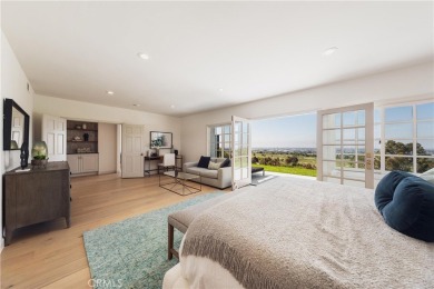 Exceptional Luxury Estate with Panoramic Views

Elegance and on Rolling Hills Country Club in California - for sale on GolfHomes.com, golf home, golf lot