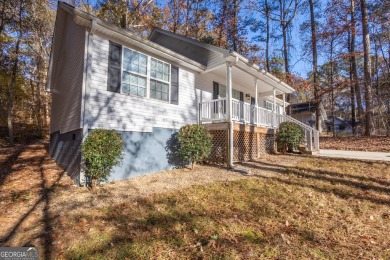 This is the one! This beautifully maintained, 3 bedroom, 2 bath on Turtle Cove Golf Course in Georgia - for sale on GolfHomes.com, golf home, golf lot