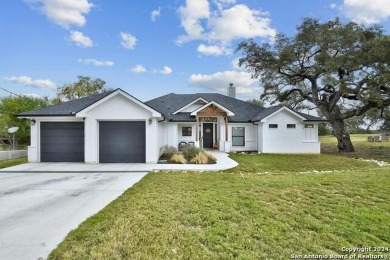 Stunning Golf Course Retreat!  Welcome to your dream home on Flying L Guest Ranch in Texas - for sale on GolfHomes.com, golf home, golf lot