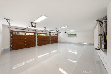 Exceptional Luxury Estate with Panoramic Views

Elegance and on Rolling Hills Country Club in California - for sale on GolfHomes.com, golf home, golf lot